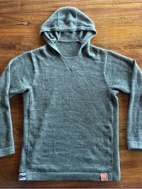 PAKA hand made alpaca sweater Hooded Knit Pullover - Heather Gray